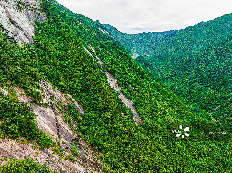 安徽六安金寨县天堂寨景区白马大峡谷图片素材