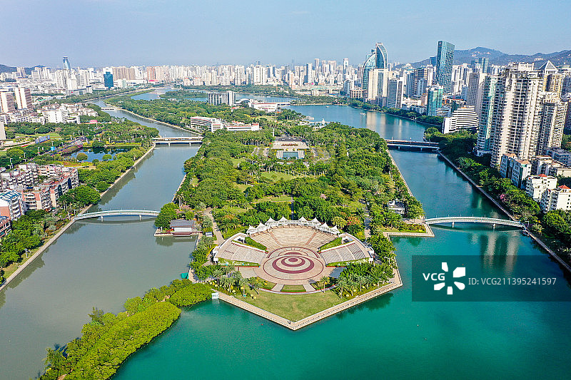 航拍福建厦门筼筜湖白鹭洲公园图片素材