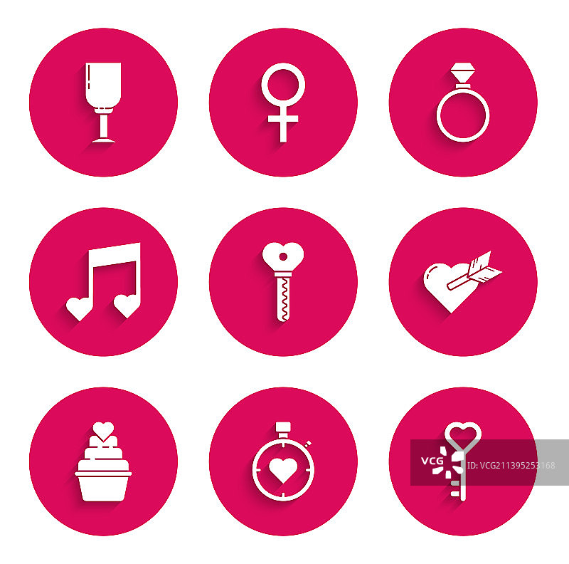 心形钥匙中心秒表套装图片素材