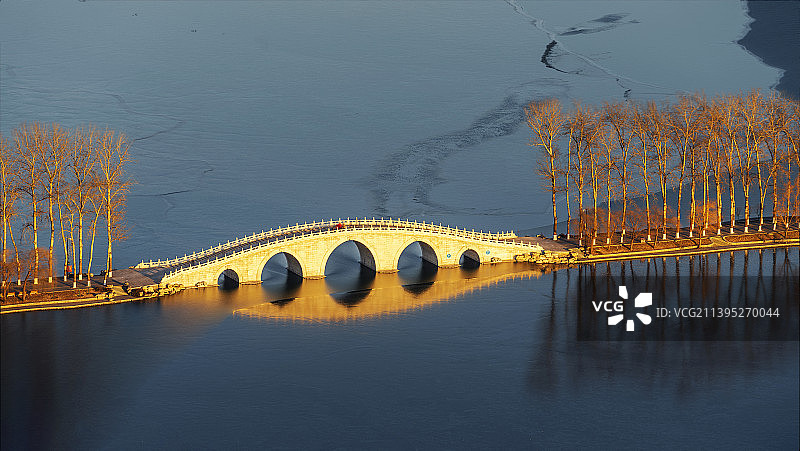 高角度拍摄北京玉渊潭公园图片素材