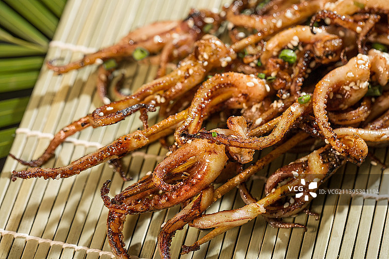 烤鱿鱼、烧烤、海鲜、鱿鱼串图片素材