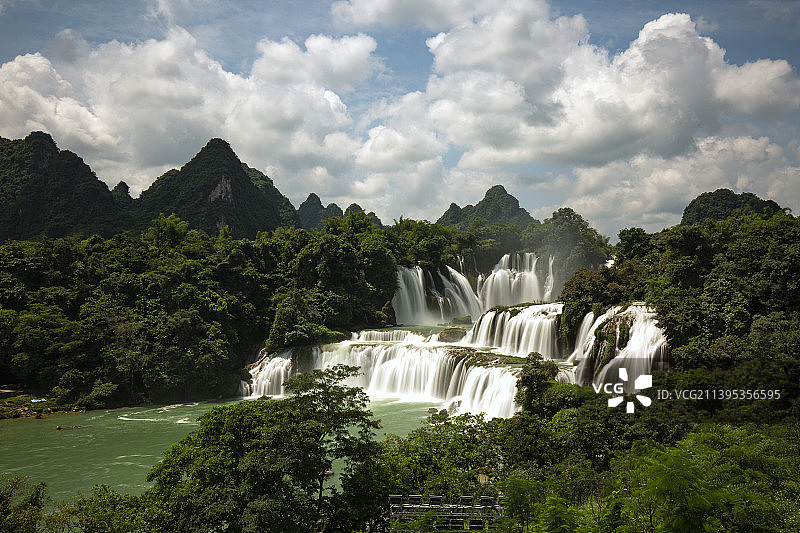 德天瀑布图片素材