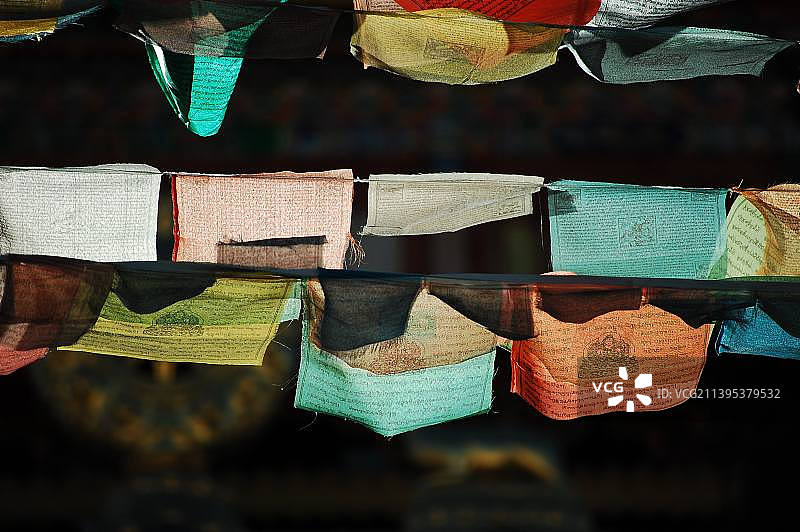 中国云南西藏旅游风景图 金碧辉煌 迪庆香格里    拉转经筒 雨崩 冰瀑神湖图片素材