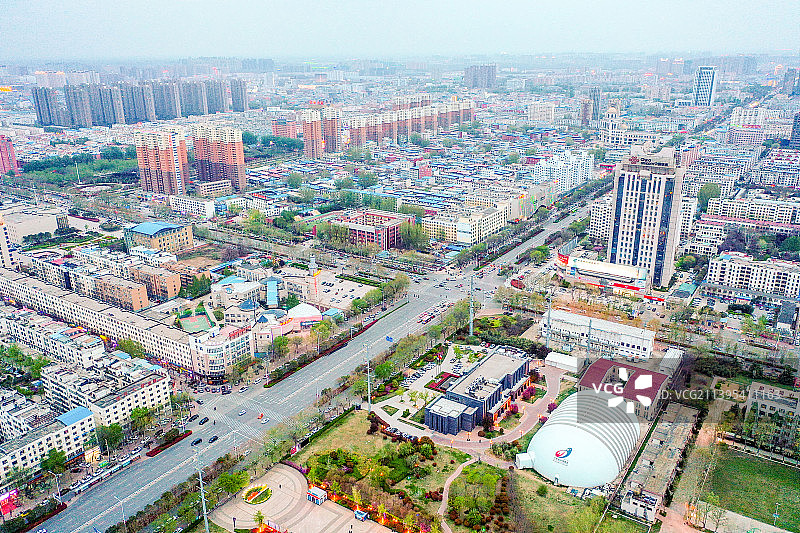 航拍河南省濮阳市华龙区城区街景图片素材
