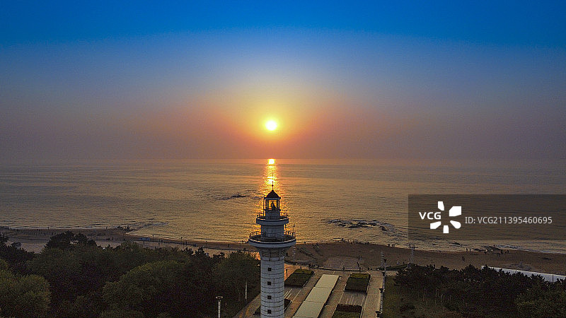 灯塔日出图片素材