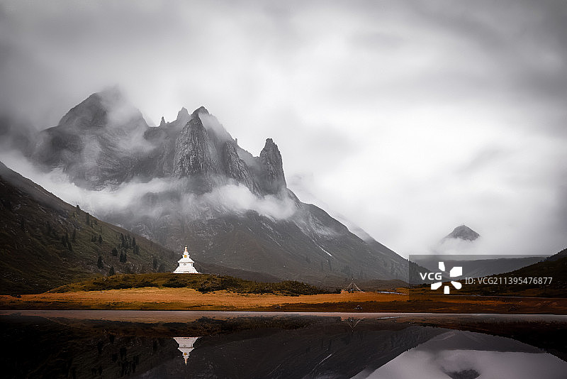 水墨山水图片素材