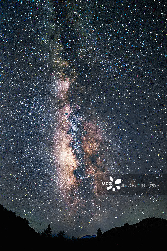 湖北竹溪县龙峰顶陆羽广场星空图片素材