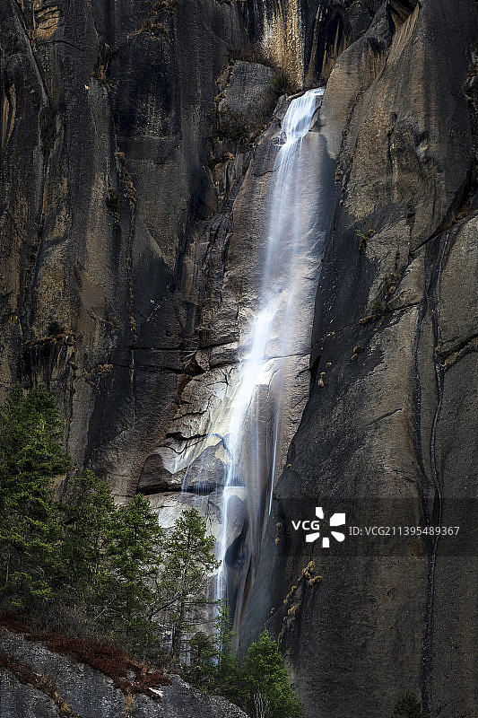 林芝卡定沟天佛瀑布图片素材