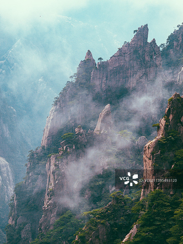 中国安徽省黄山市黄山风景名胜区云中西海大峡谷图片素材