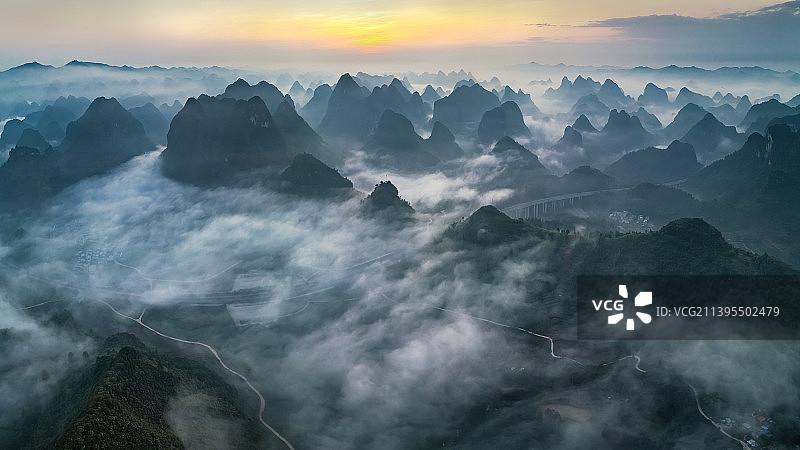 日出时分图片素材