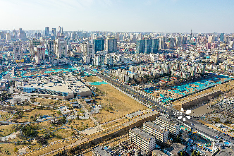 河南,郑州,裕达国贸,裕达国贸酒店,裕达国际贸易中心,大楼,大厦,地标,标志性,建筑,摩天大楼,高楼图片素材