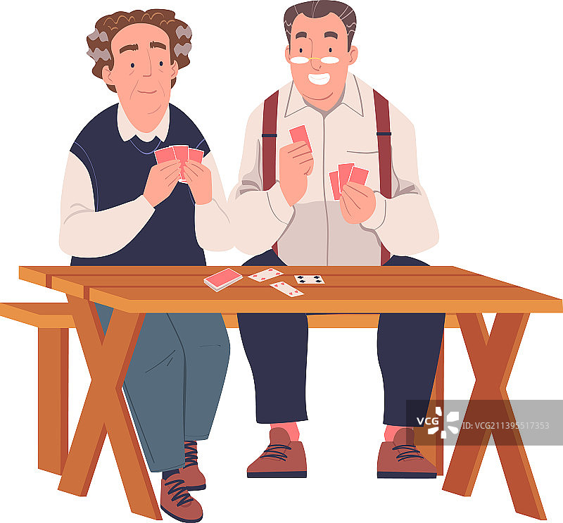 老年男性朋友坐着玩纸牌游戏图片素材
