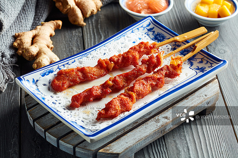 炸骨肉相连图片素材