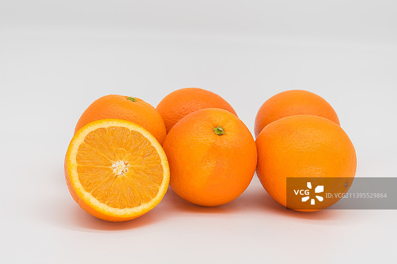 金黄的橙子，香甜清香，重庆奉节脐橙，名果，地方特产图片素材