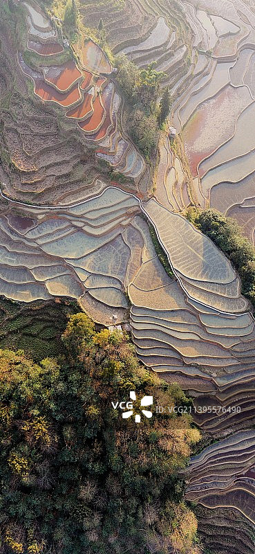 哀牢山行图片素材