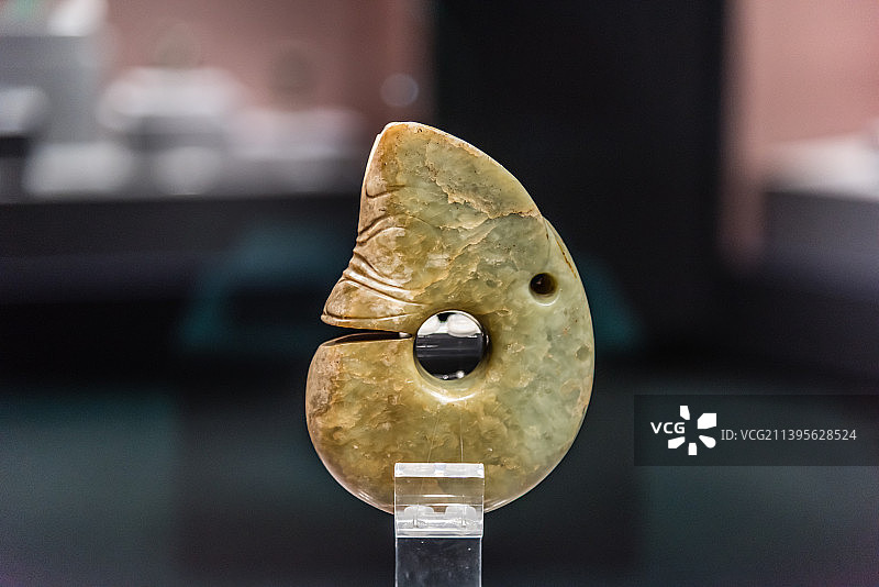 中国红山文化玉猪龙图片素材