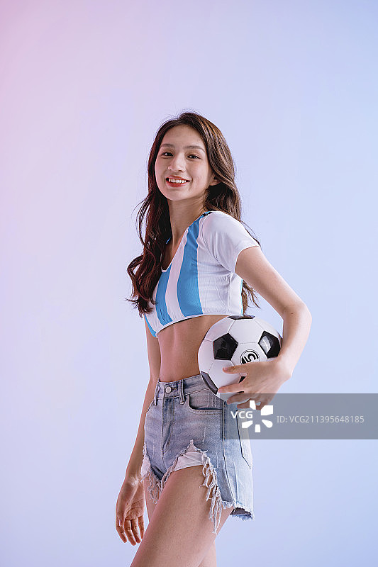 快乐的足球宝贝图片素材