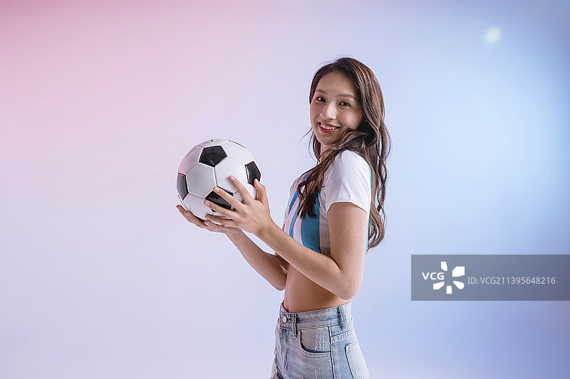 快乐的足球宝贝图片素材