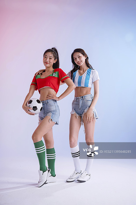 快乐的足球宝贝图片素材