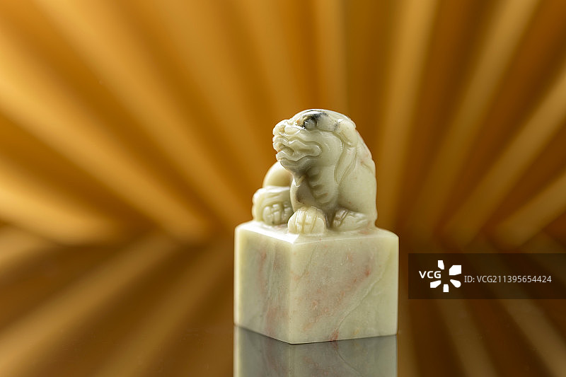 青田石貔貅钮印章篆刻印章石料章料特写图片素材