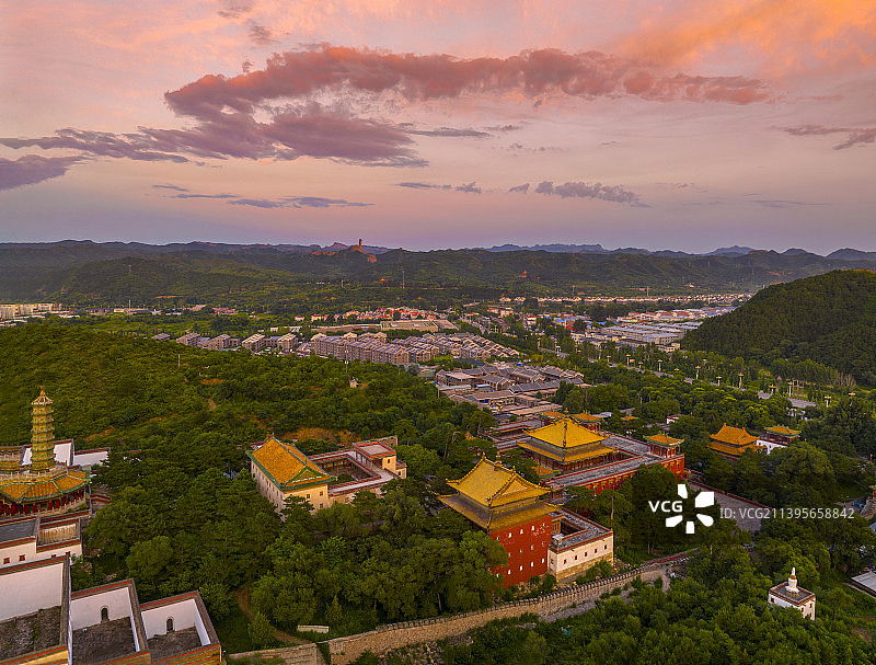 避暑山庄须弥佛寿之庙图片素材