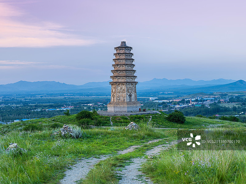 内蒙古赤峰市巴林左旗辽上京南塔风光图片素材