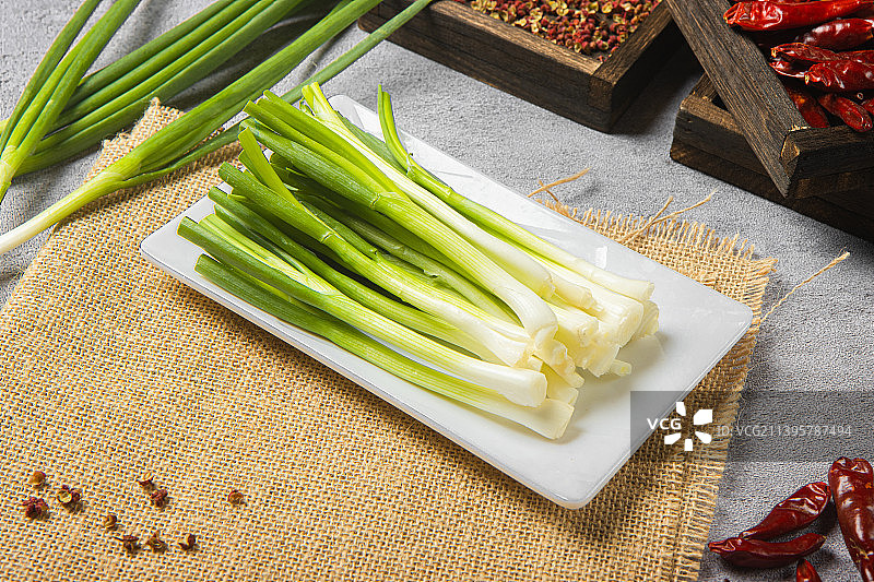 火锅菜品葱段图片素材
