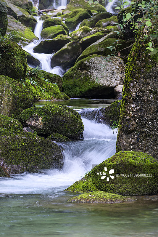 青城后山五龙沟瀑布图片素材