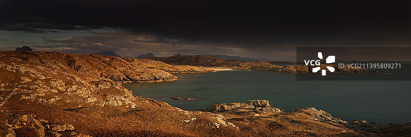 英国莱尔格阿克梅尔维奇湾海山风光图片素材