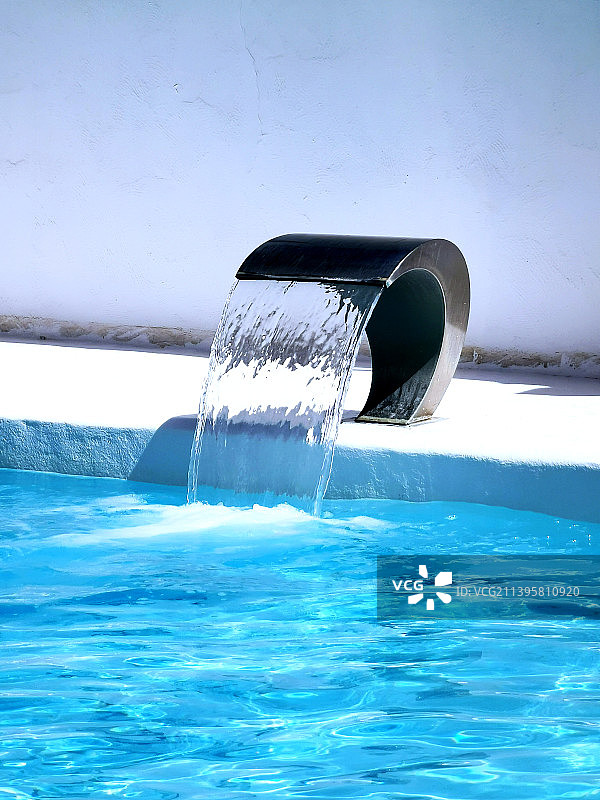 浴室水龙头流水特写，西班牙拉斯帕尔马斯图片素材