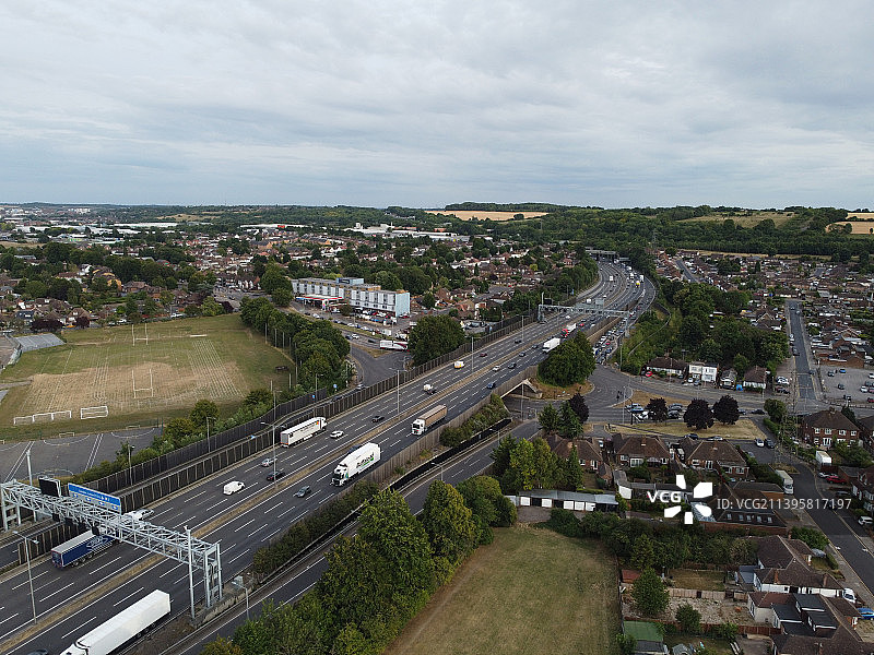 英国M1高速公路11号交叉口航拍图片素材