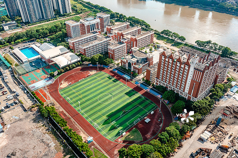 中国广东省广州市第一中学高中校区图片素材