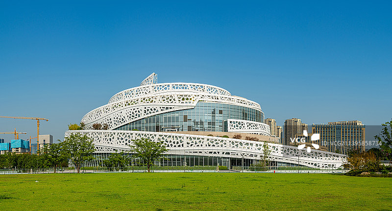 杭州运河大剧院  杭州地标建筑 拱墅区标志性建筑  运河中央公园图片素材