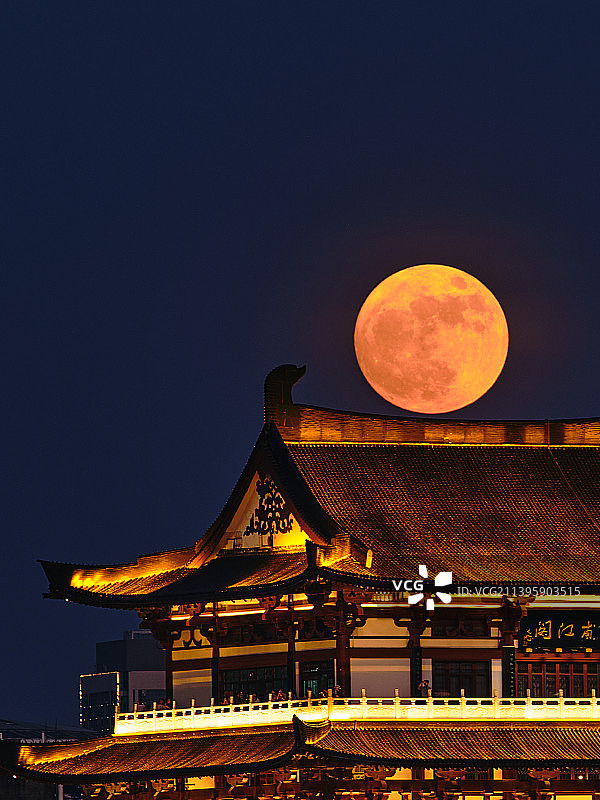 月出杜甫江阁图片素材