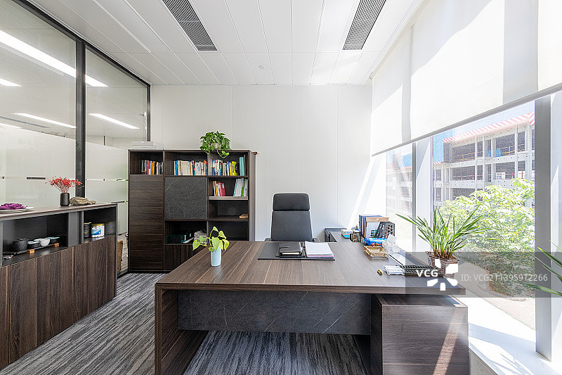 现代办公室，办公区图片素材