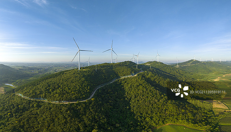 航拍山区风力发电机风轮机风能自然风光图片素材
