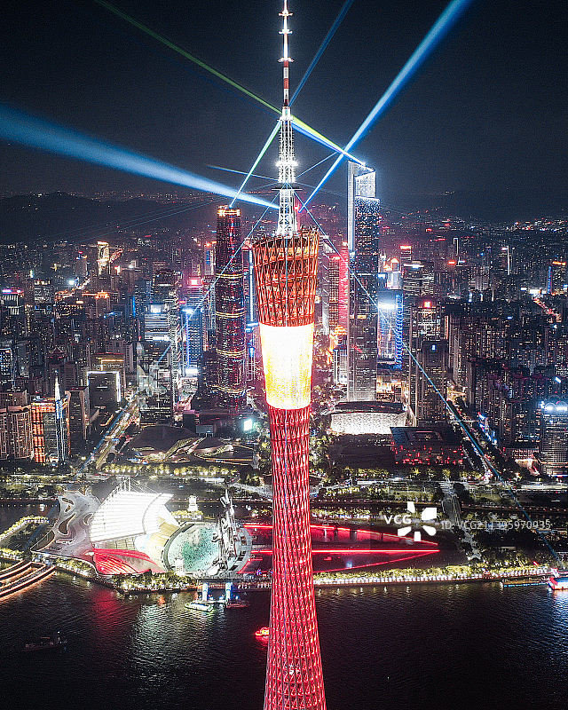 广州塔西塔东塔珠江新城中轴线夜景日落晚霞广州灯光秀航拍图片素材