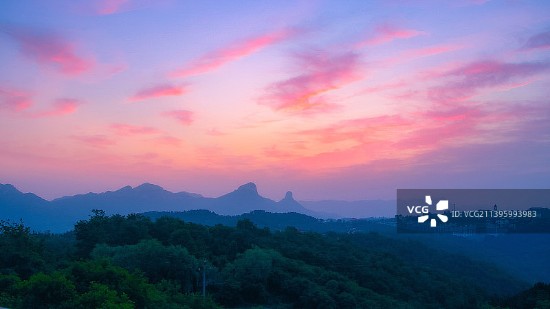 小寨山日出图片素材