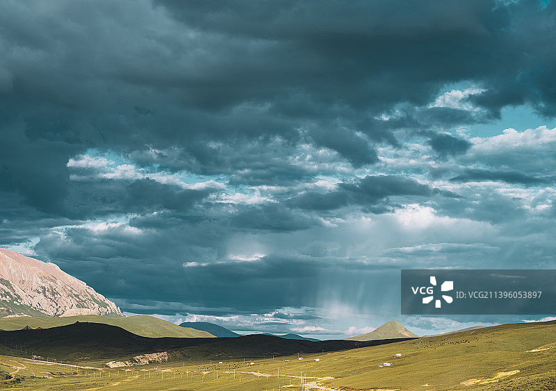 风暴来临图片素材