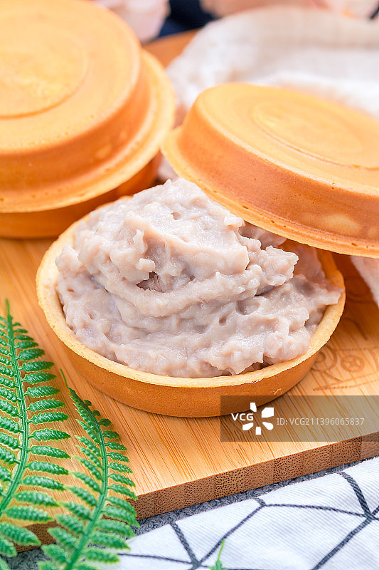 芋泥车轮饼图片素材