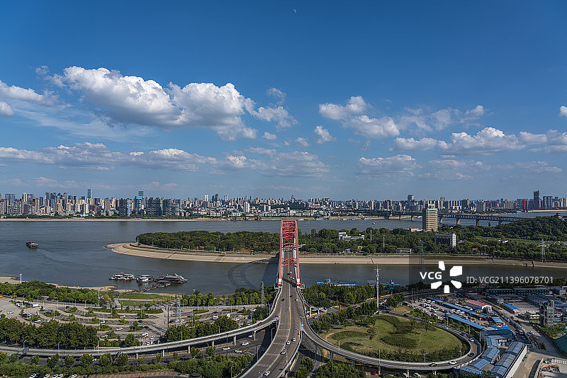 长江与汉江交汇图片素材