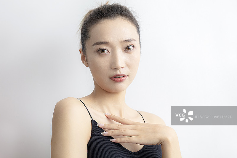 年轻女士肖像特写图片素材