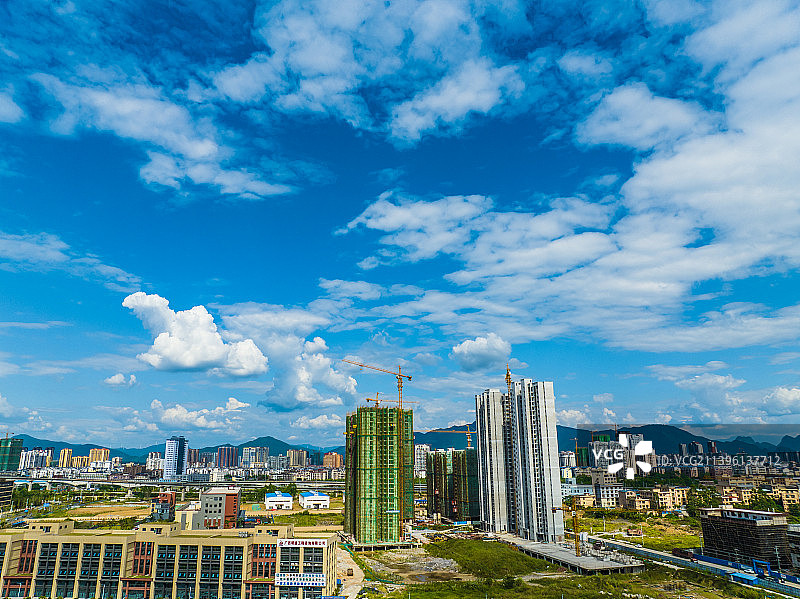 航拍桂林城北区城市建筑图片素材