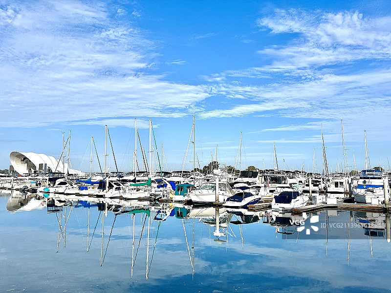 圣地亚哥港的早晨图片素材