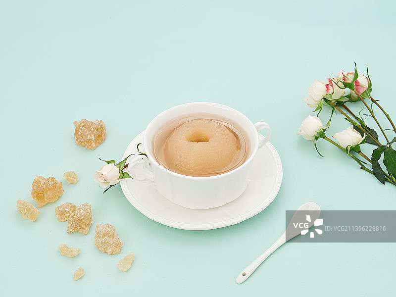 冰糖炖雪梨图片素材