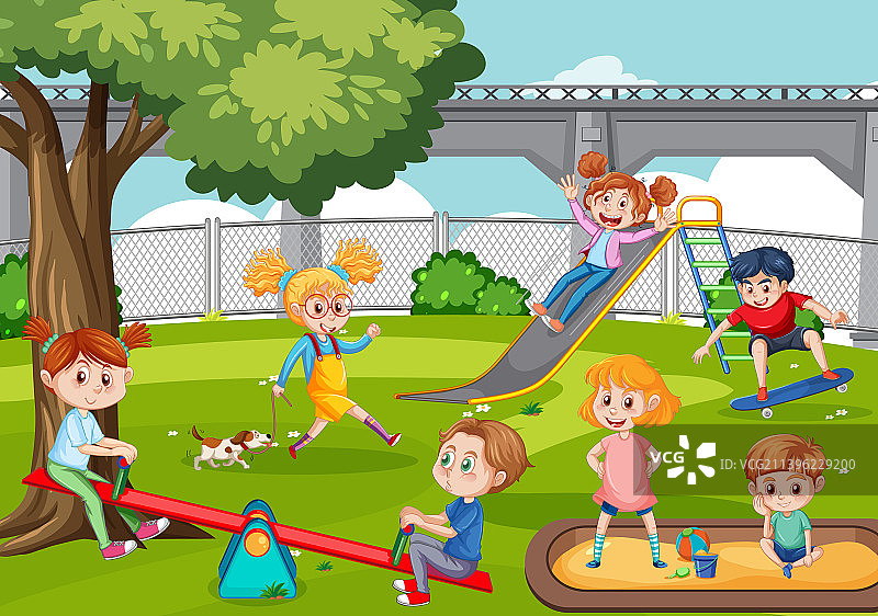 快乐的孩子们在操场上玩耍图片素材