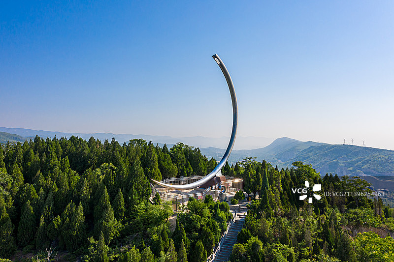 焦作市缝山公园手术针雕塑图片素材