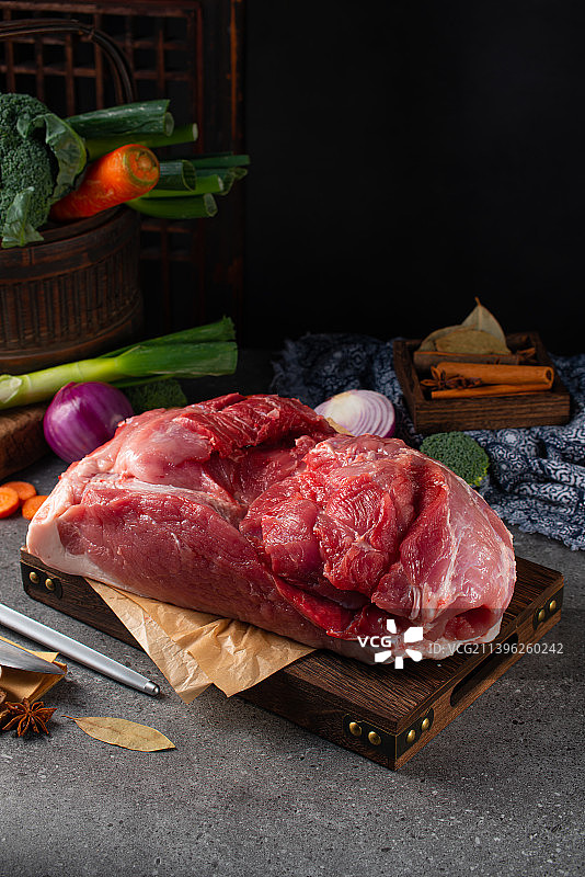 生鲜猪腿肉部分分割图片素材