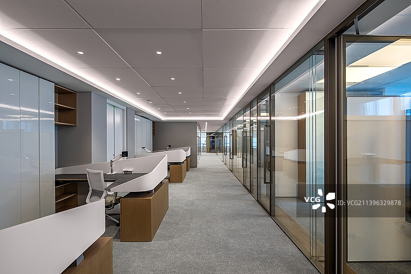 北京现代办公室内会议室图片素材