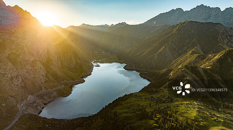 读库公路大小龙池图片素材